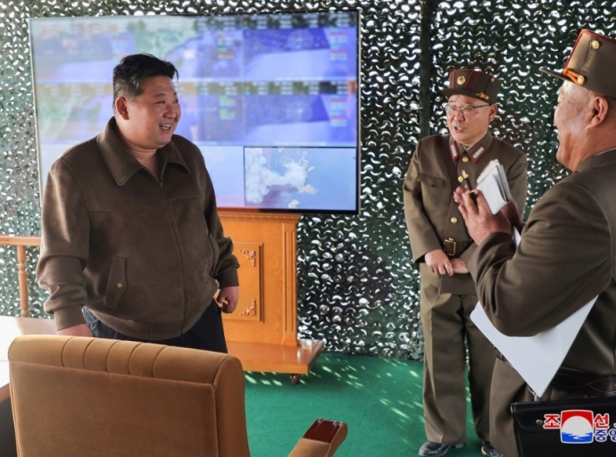 KIM JONG UN : ‘‘Les forces armées nucléaires de la RPDC doivent se préparer mieux à exécuter leur mission dans une guerre’’